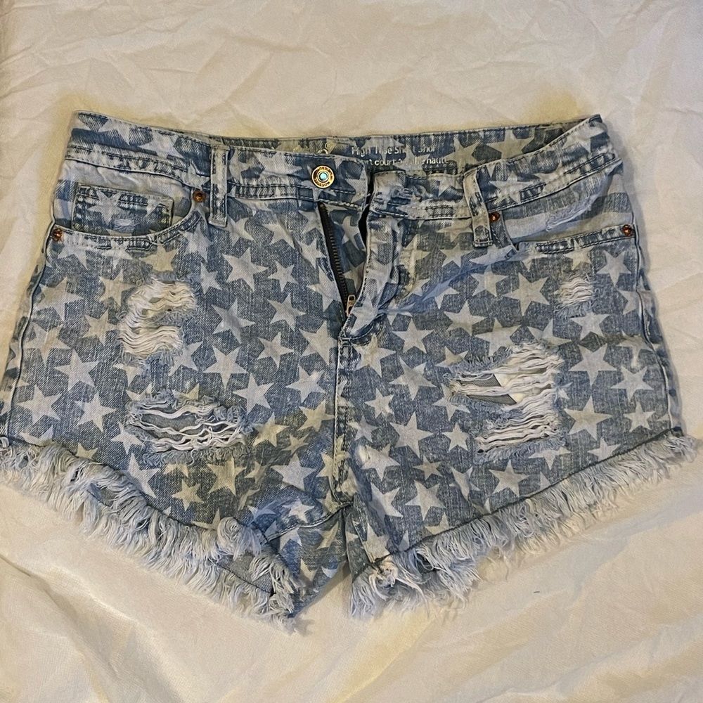 90s esthetic high waisted shorts 🇺🇸